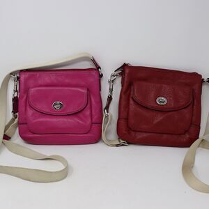 Coach Park Red & Pink Swingpack CrossBody Bag Purse Vermillion Pebble Leather